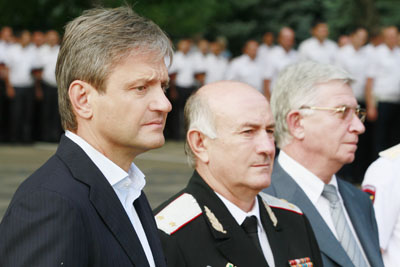 За порядок постоим
