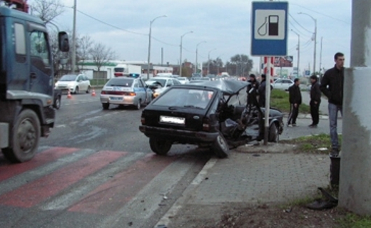 В центре Краснодара столкнулись легковушки