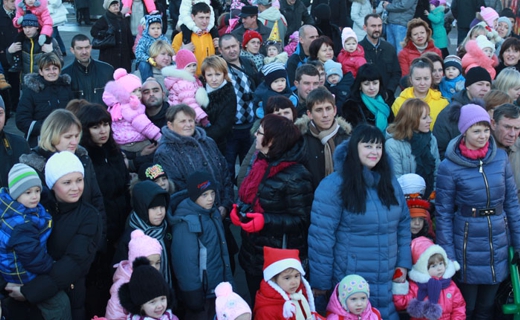 Новогодние представления для детей продолжаются в Краснодаре