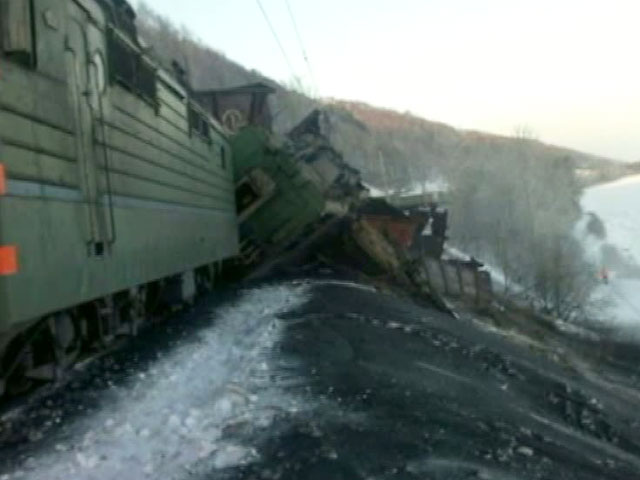 Движение по ЗАБЖД восстановлено после схода вагонов с путей