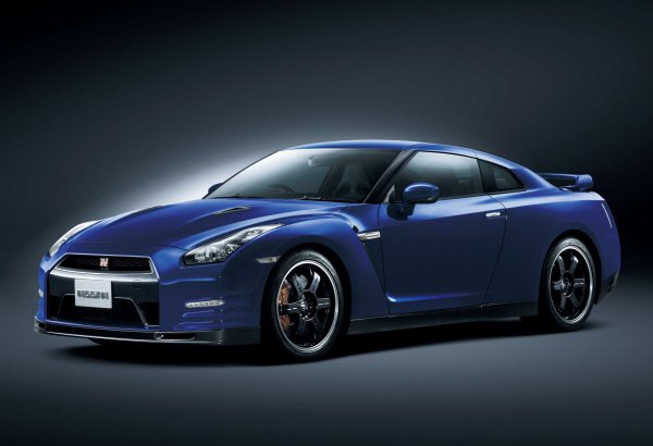 Дан старт заказов GT-R 2013 от компании Nissan в России