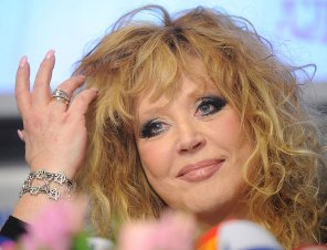 Алла Пугачева вычислила конкурсантку на «Факторе А», которая притягивает к  ...
