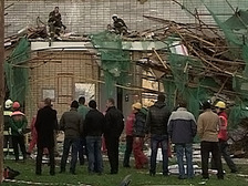 В Сочи обрушились леса с рабочими, один человек погиб