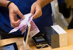 iPhone 5S сможет распознавать отпечатки пальцев.