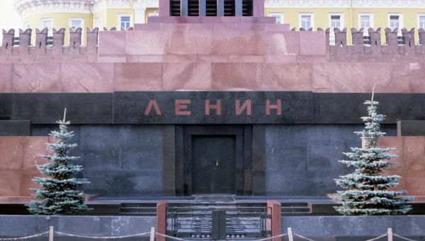 На охранника Мавзолея напал нетрезвый мужчина