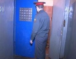 В Башкирии 17-летнюю девушку изнасиловали четверо мужчи ...