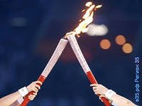 Пронести Олимпийский огонь! Сплотить и победить!