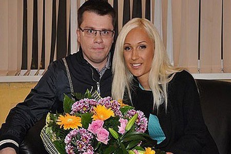 Гарик Харламов оставил супругу в нищете