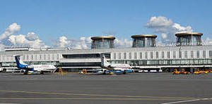 Воздушный порт Пулково – I обыскивают кинологи и взрывотехники.