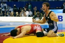 Чемпионат по вольной борьбе стартовал для России.