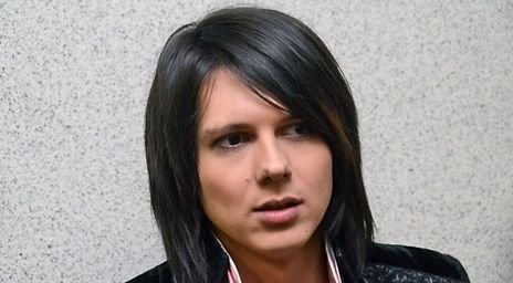 X-Фактор: Финалист 3 сезона шоу Алексей Смирнов впечатл ...