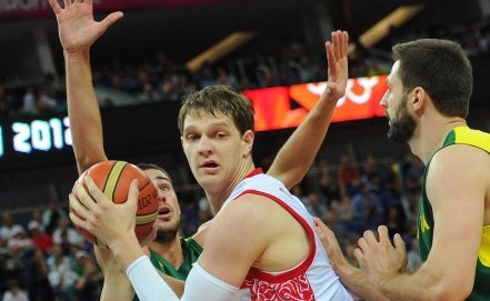 Центровой клуба Т.Мозгов не сыграет на чемпионате Европы.