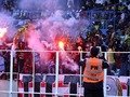 На футбольном матче погибли 15 болельщиков.