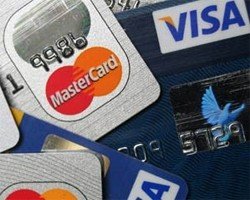 В чем выигрывают владельцы кредитных карт?